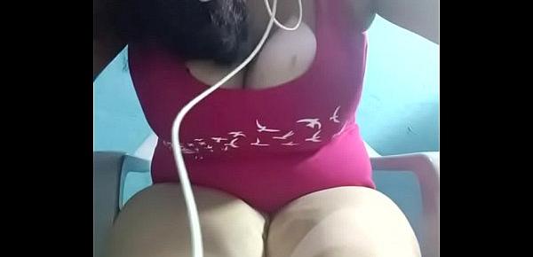  Hindi Aunty Video chat with Lover